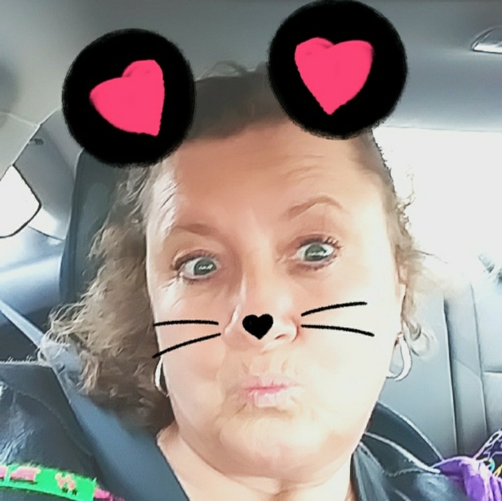 Meet your Posher, Ashlie